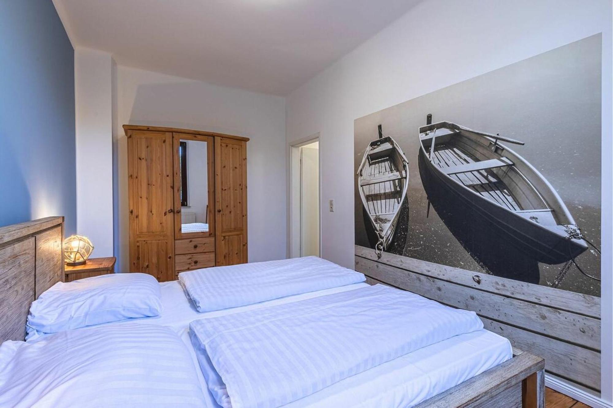 Hafenhaus Bootsquartier Apartamento Waren  Exterior foto